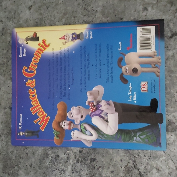 Wallace & Gromit Curse of the Were-Rabbit Book - Picture 2 of 3